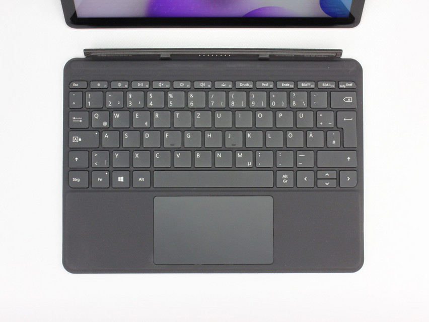 Refurbished Microsoft Surface Go 2st Gen 1927, 8100Y, 8 GB,LPDDR3, 10.5" ins., 1920х1280 px, SSD, 256 GB Produktcode: 1602639 ESA-TECH Bild 2 von 12" title="Microsoft Surface Go 2st Gen 1927 - 209 €, Produktcode: 1602639 - Bild 2 von 12