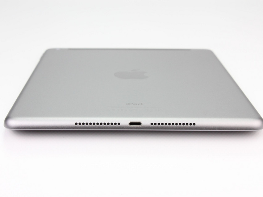 Refurbished Apple iPad 5. Generation (A1823) Wi-Fi + Cellular (2017), APL1022, 2 GB,LPDDR4, 9.7" ins., 2048x1536 px, SSD, 128 GB Produktcode: 1202807 ESA-TECH Bild 6 von 6" title="Apple iPad 5. Generation (A1823) Wi-Fi + Cellular (2017) - 135 €, Produktcode: 1202807 - Bild 6 von 6