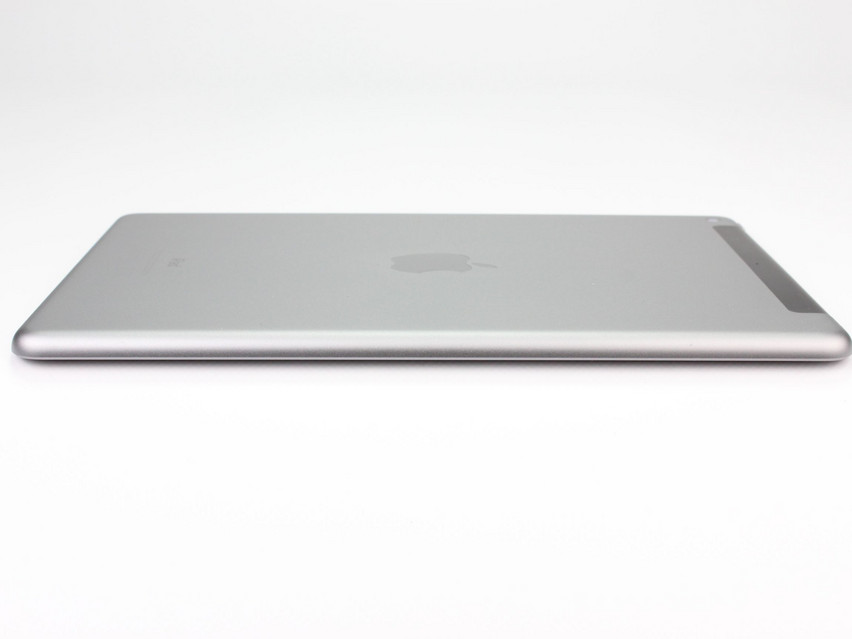 Refurbished Apple iPad 5. Generation (A1823) Wi-Fi + Cellular (2017), APL1022, 2 GB,LPDDR4, 9.7" ins., 2048x1536 px, SSD, 128 GB Produktcode: 1202807 ESA-TECH Bild 3 von 6" title="Apple iPad 5. Generation (A1823) Wi-Fi + Cellular (2017) - 135 €, Produktcode: 1202807 - Bild 3 von 6