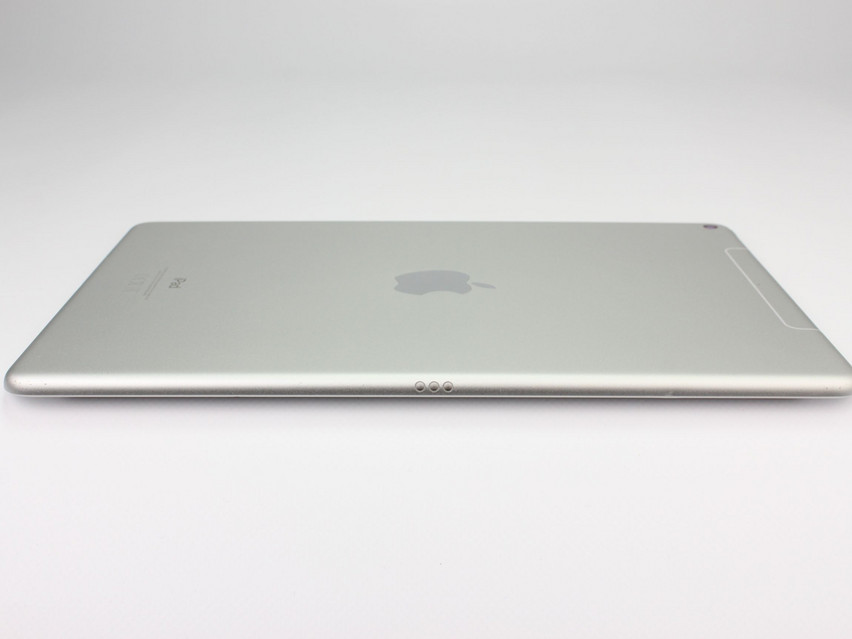 Refurbished Apple iPad Air 3. Generation (A2123) Wi-Fi + Cellular (2019), APL1W81, 3 GB,LPDDR4X, 10.5" ins., 2224x1668 px, SSD, 256 GB Product code: 12021657 ESA-TECH Image 3 of 8" title="Apple iPad Air 3. Generation (A2123) Wi-Fi + Cellular (2019) - 89 €, Product code: 12021657 - Image 3 of 8