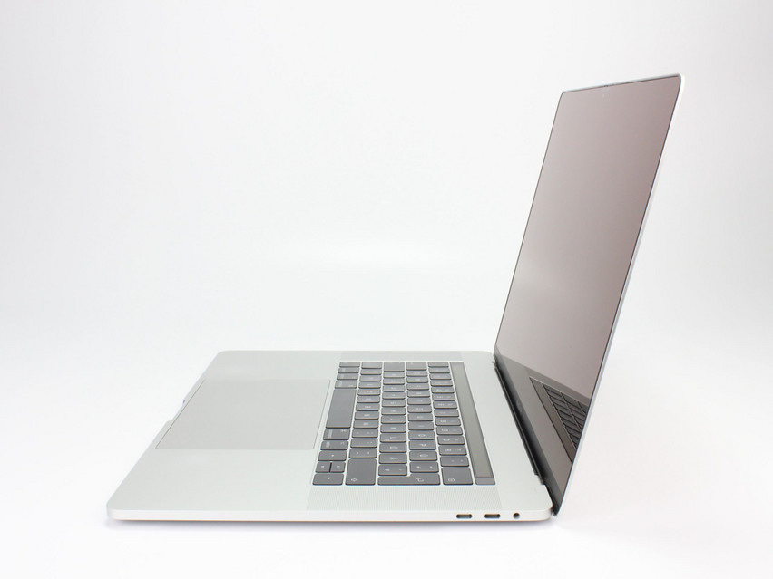 Refurbished Apple MacBook Pro 14,3 A1707 (2017), i7-7820HQ, 16 GB,LPDDR3, 15.4" ins., 2880х1800 px, SSD, 512 GB Produktcode: 12011975 ESA-TECH Bild 4 von 15" title="Apple MacBook Pro 14,3 A1707 (2017) - 389 €, Produktcode: 12011975 - Bild 4 von 15