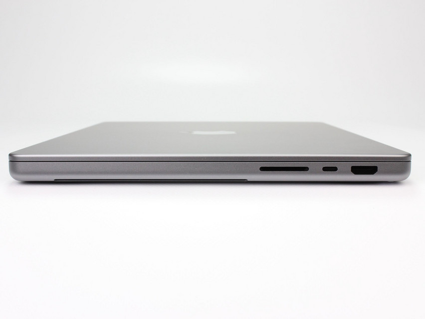 Refurbished Apple MacBook Pro 18,3 A2442 (2021) M1 Pro, APL1103, 32 GB,LPDDR5, 14.0" ins., 3024x1964 px, SSD, 512 GB Product code: 12013092 ESA-TECH Image 11 of 12" title="Apple MacBook Pro 18,3 A2442 (2021) M1 Pro - 999 €, Product code: 12013092 - Image 11 of 12