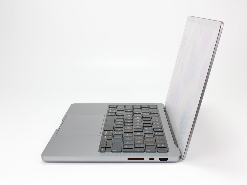 Open box Apple MacBook Pro 18,3 A2442 (2021) M1 Pro, APL1103, 32 GB,LPDDR5, 14.0" ins., 3024x1964 px, SSD, 512 GB Produktcode: 12013093 ESA-TECH Bild 4 von 10" title="Apple MacBook Pro 18,3 A2442 (2021) M1 Pro - 1099 €, Produktcode: 12013093 - Bild 4 von 10
