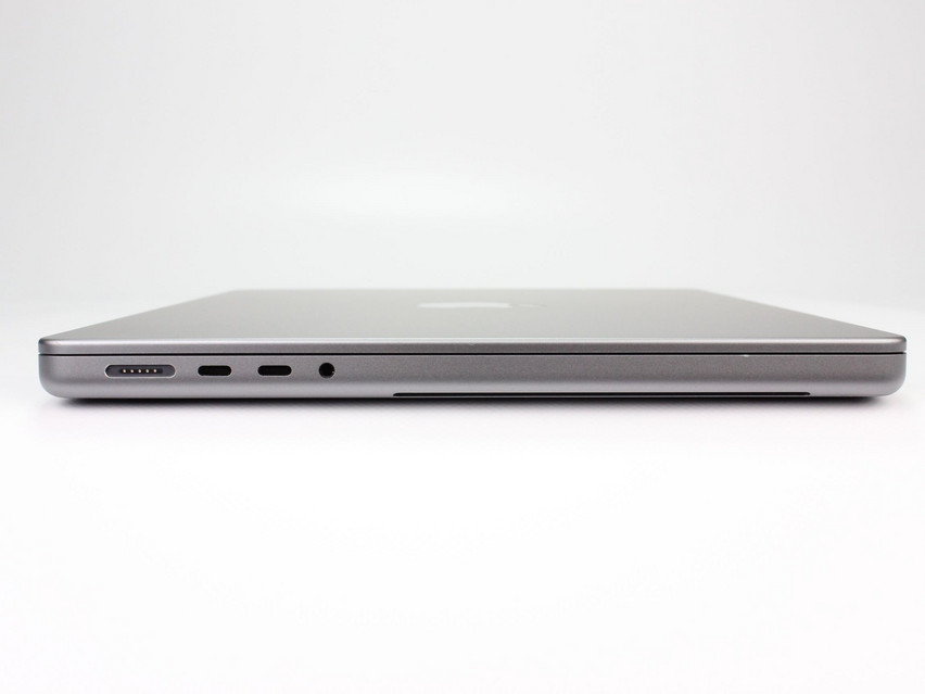 Refurbished Apple MacBook Pro 18,3 A2442 (2021) M1 Pro, APL1103, 32 GB,LPDDR5, 14.0" ins., 3024x1964 px, SSD, 512 GB Produktcode: 12013091 ESA-TECH Bild 10 von 13" title="Apple MacBook Pro 18,3 A2442 (2021) M1 Pro - 999 €, Produktcode: 12013091 - Bild 10 von 13