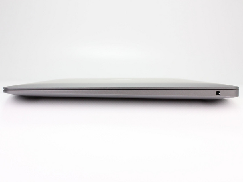 Refurbished Apple MacBook Air 8,1 A1932 (2018), i5-8210Y, 8 GB,LPDDR3, 13.3" ins., 2560x1600 px, SSD, 256 GB Product code: 12013006 ESA-TECH Image 9 of 13" title="Apple MacBook Air 8,1 A1932 (2018) - 349 €, Product code: 12013006 - Image 9 of 13