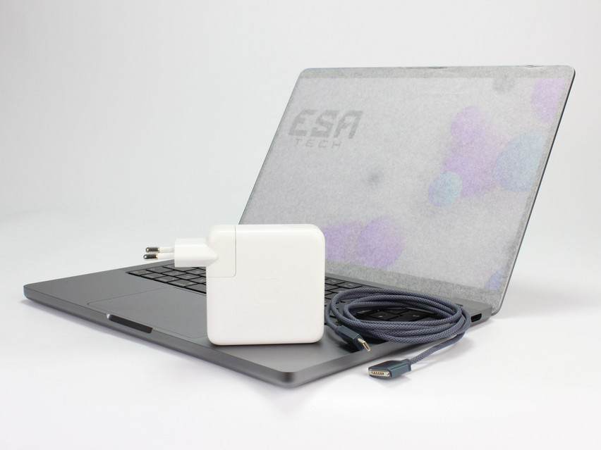 Open box Apple MacBook Pro 18,3 A2442 (2021) M1 Pro, APL1103, 32 GB,LPDDR5, 14.0" ins., 3024x1964 px, SSD, 512 GB Product code: 12013099 ESA-TECH Image 3 of 10" title="Apple MacBook Pro 18,3 A2442 (2021) M1 Pro - 1149 €, Product code: 12013099 - Image 3 of 10