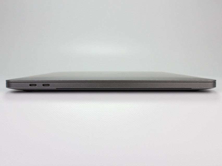 Refurbished Apple MacBook Pro 16,1 A2141 (2019), i9-9980HK, 64 GB,DDR4, 16.0" ins., 3072x1920 px, SSD, 512 GB Produktcode: 12013162 ESA-TECH Bild 8 von 13" title="Apple MacBook Pro 16,1 A2141 (2019) - 829 €, Produktcode: 12013162 - Bild 8 von 13