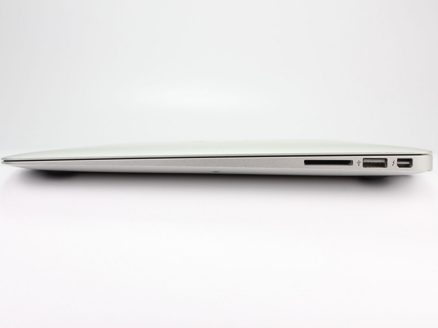 Refurbished Apple MacBook Air 7,2 A1466 (2015), i7-5650U, 8 GB,DDR3, 13.3" ins., 1440x900 px, SSD, 256 GB Product code: 12013003 ESA-TECH Image 11 of 13" title="Apple MacBook Air 7,2 A1466 (2015) - 199 €, Product code: 12013003 - Image 11 of 13