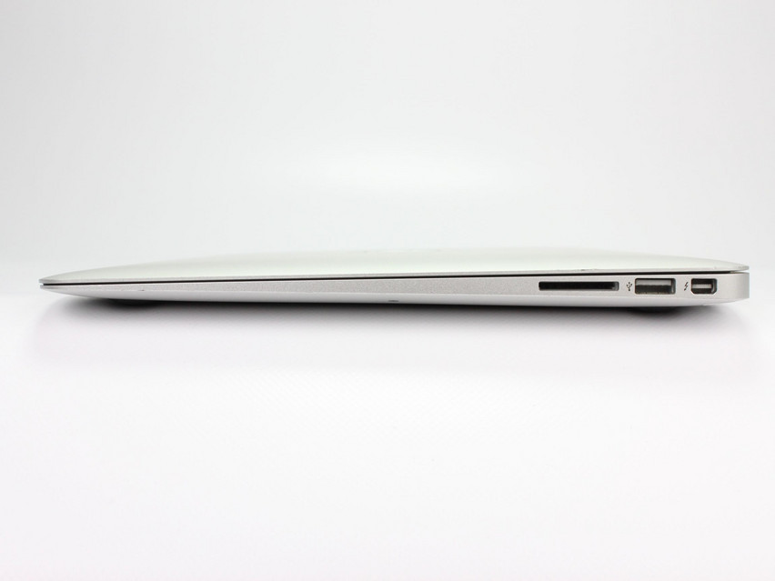 Refurbished Apple MacBook Air 7,2 A1466 (2015), i5-5250U, 8 GB,DDR3, 13.3" ins., 1440x900 px, SSD, 256 GB Product code: 12011959 ESA-TECH Image 9 of 13" title="Apple MacBook Air 7,2 A1466 (2015) - 189 €, Product code: 12011959 - Image 9 of 13
