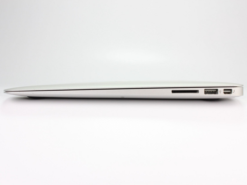 Refurbished Apple MacBook Air 4,2 A1369 (2011), 2677M, 4 GB,DDR3, 13.3" ins., 1440x900 px, SSD, 128 GB Product code: 12013001 ESA-TECH Image 11 of 14" title="Apple MacBook Air 4,2 A1369 (2011) - 99 €, Product code: 12013001 - Image 11 of 14