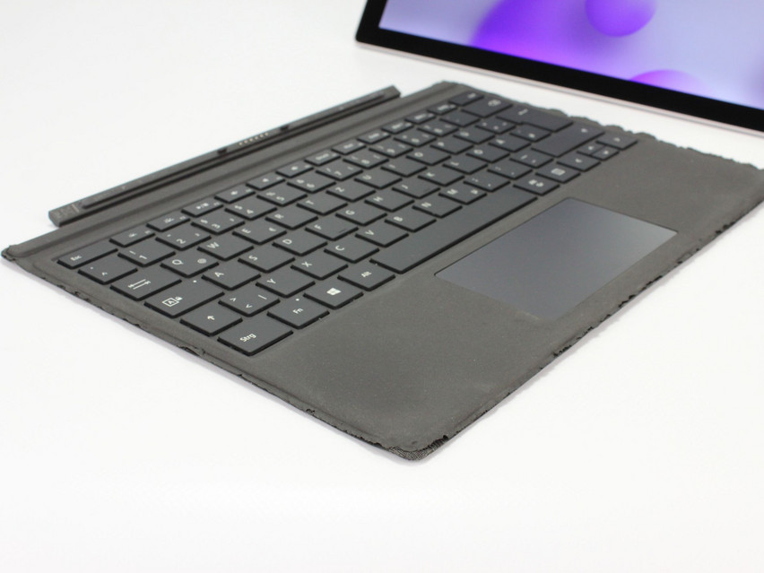 Refurbished Microsoft Surface Pro 5th Gen 1796, 7Y30, 4 GB,LPDDR3, 12.3" ins., 2736x1824 px, SSD, 128 GB Product code: 16021504 ESA-TECH Image 17 of 17" title="Microsoft Surface Pro 5th Gen 1796 - 79 €, Product code: 16021504 - Image 17 of 17
