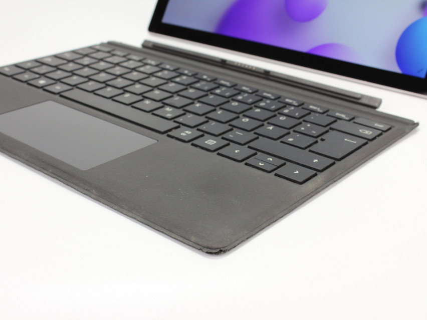Refurbished Microsoft Surface Pro 5th Gen 1807, i5-7300U, 8 GB,LPDDR3, 12.3" ins., 2736x1824 px, SSD, 256 GB Product code: 16021522 ESA-TECH Image 12 of 13" title="Microsoft Surface Pro 5th Gen 1807 - 139 €, Product code: 16021522 - Image 12 of 13