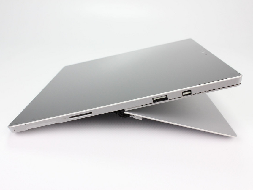 Refurbished Microsoft Surface Pro 4th Gen 1724, i5-6300U, 8 GB,LPDDR3, 12.3" ins., 2736x1824 px, SSD, 256 GB Produktcode: 16021557 ESA-TECH Bild 9 von 12" title="Microsoft Surface Pro 4th Gen 1724 - 149 €, Produktcode: 16021557 - Bild 9 von 12