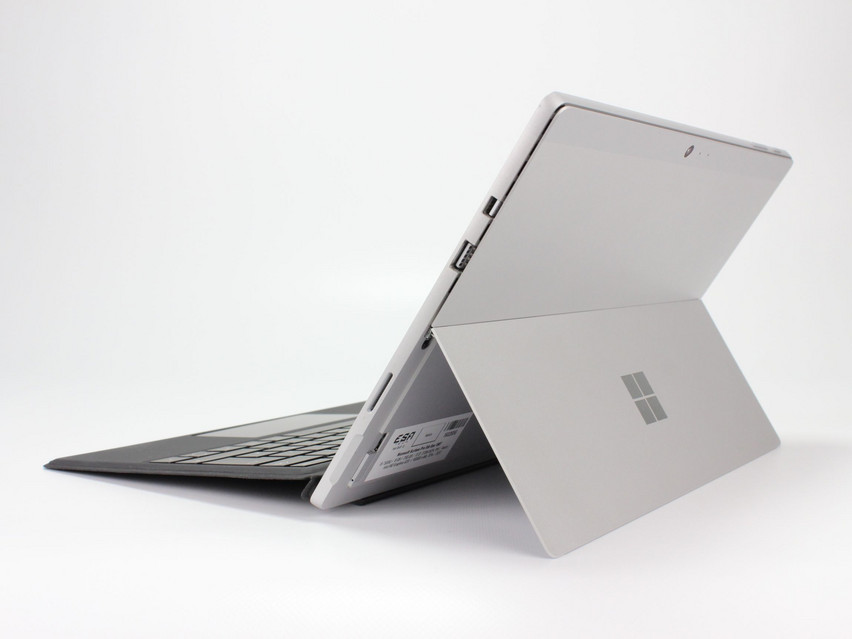 Refurbished Microsoft Surface Pro 5th Gen 1807, i5-7300U, 8 GB,LPDDR3, 12.3" ins., 2736x1824 px, SSD, 256 GB Produktcode: 1602656 ESA-TECH Bild 6 von 13" title="Microsoft Surface Pro 5th Gen 1807 - 199 €, Produktcode: 1602656 - Bild 6 von 13