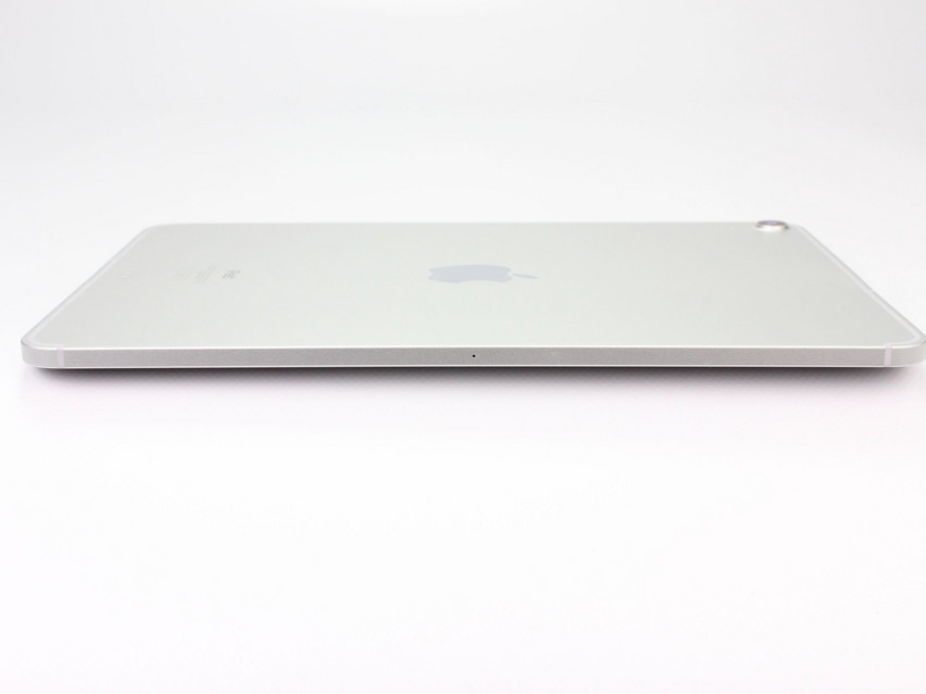 Refurbished Apple iPad Pro 11 1st Generation (A1934) Wi-Fi + Cellular (2019) 4 GB,LPDDR4, 11" ins., 2388x1668 px, SSD, 256 GB Product code: 12023181 ESA-TECH Image 8 of 8" title="Apple iPad Pro 11 1st Generation (A1934) Wi-Fi + Cellular (2019) - 339 €, Product code: 12023181 - Image 8 of 8