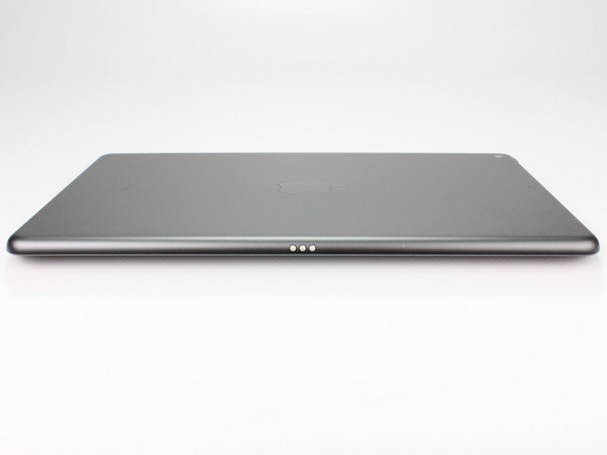 Refurbished Apple iPad 8. Generation (A2270) (2021), APL1W81, 3 GB,LPDDR4, 10.2" ins., 2160x1620 px, SSD, 32 GB Produktcode: 12023205 ESA-TECH Bild 7 von 8" title="Apple iPad 8. Generation (A2270) (2021) - 189 €, Produktcode: 12023205 - Bild 7 von 8