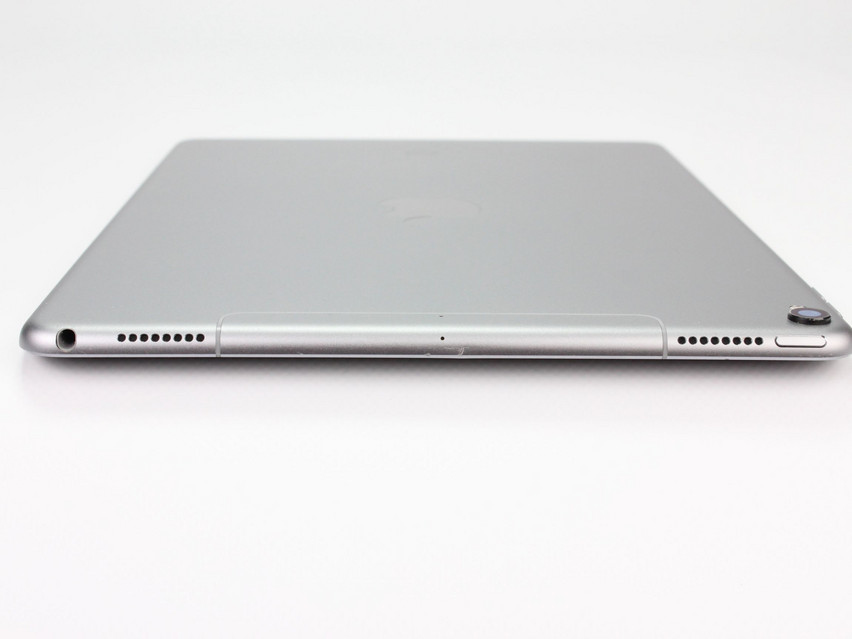 Refurbished Apple iPad Pro 10.5 (A1709) Wi-Fi + Cellular (2018) 4 GB,LPDDR4, 10.5" ins., 2224x1668 px, SSD, 256 GB Produktcode: 12023187 ESA-TECH Bild 8 von 8" title="Apple iPad Pro 10.5 (A1709) Wi-Fi + Cellular (2018) - 229 €, Produktcode: 12023187 - Bild 8 von 8