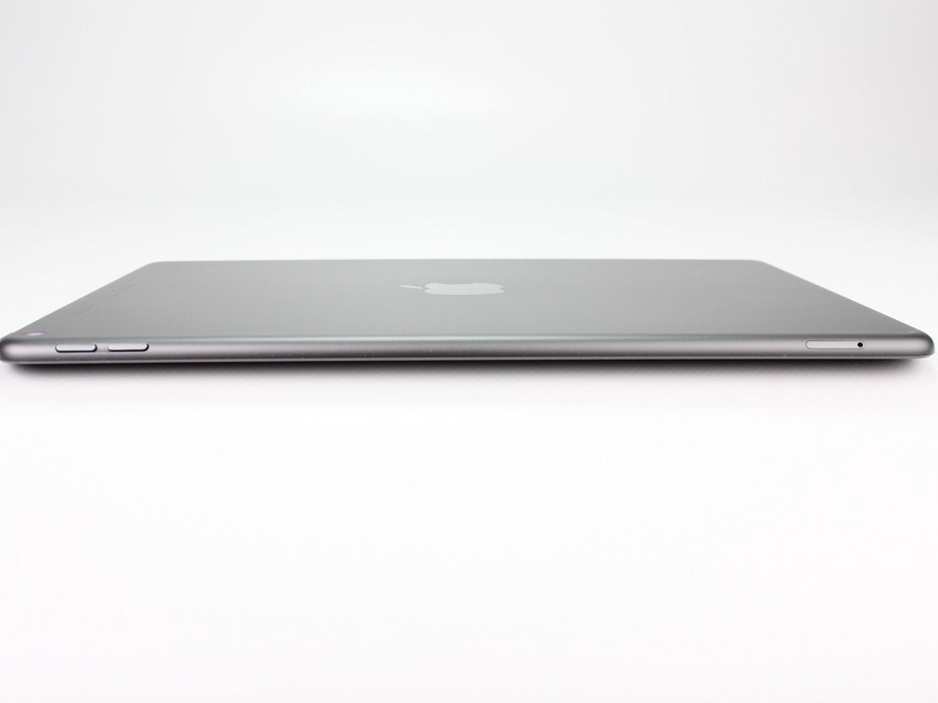 Refurbished Apple iPad Air 3. Generation (A2123) Wi-Fi + Cellular (2020), APL1W81, 3 GB,LPDDR4X, 10.5" ins., 2224x1668 px, SSD, 256 GB Product code: 12023197 ESA-TECH Image 7 of 8" title="Apple iPad Air 3. Generation (A2123) Wi-Fi + Cellular (2020) - 249 €, Product code: 12023197 - Image 7 of 8