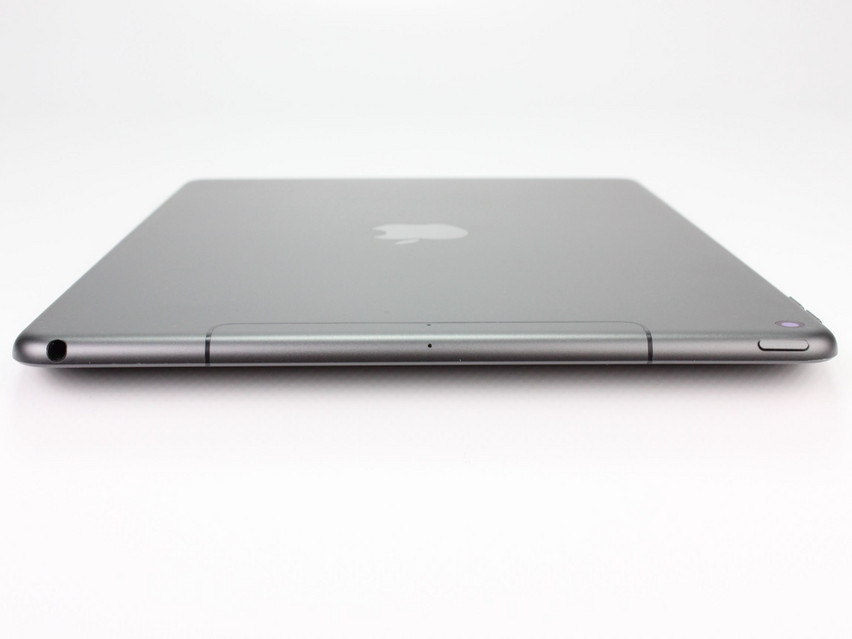 Refurbished Apple iPad Air 3. Generation (A2123) Wi-Fi + Cellular (2020), APL1W81, 3 GB,LPDDR4X, 10.5" ins., 2224x1668 px, SSD, 256 GB Product code: 12023197 ESA-TECH Image 8 of 8" title="Apple iPad Air 3. Generation (A2123) Wi-Fi + Cellular (2020) - 249 €, Product code: 12023197 - Image 8 of 8