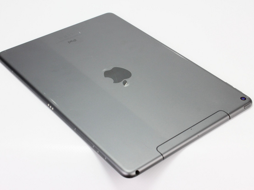 Refurbished Apple iPad Air 3. Generation (A2123) Wi-Fi + Cellular (2019), APL1W81, 3 GB,LPDDR4X, 10.5" ins., 2224x1668 px, SSD, 256 GB Produktcode: 12023198 ESA-TECH Bild 9 von 10" title="Apple iPad Air 3. Generation (A2123) Wi-Fi + Cellular (2019) - 169 €, Produktcode: 12023198 - Bild 9 von 10