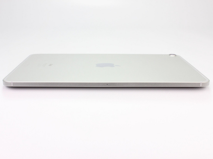 Refurbished Apple iPad Pro 11 1st Generation (A1934) Wi-Fi + Cellular (2019) 4 GB,LPDDR4, 11" ins., 2388x1668 px, SSD, 256 GB Product code: 12023182 ESA-TECH Image 8 of 9" title="Apple iPad Pro 11 1st Generation (A1934) Wi-Fi + Cellular (2019) - 249 €, Product code: 12023182 - Image 8 of 9