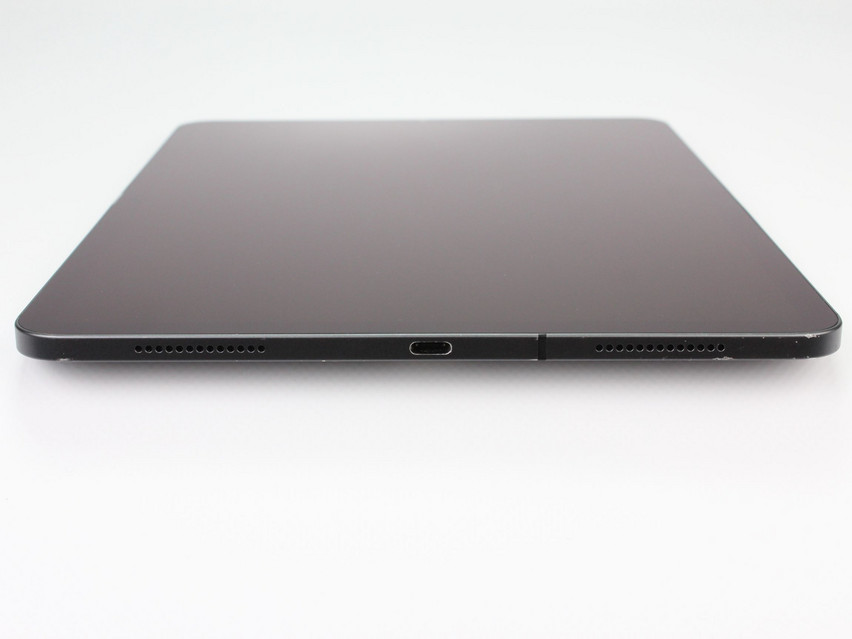 Refurbished Apple iPad Pro 11 1st Generation (A1934) Wi-Fi + Cellular (2019) 4 GB,LPDDR4, 11" ins., 2388x1668 px, SSD, 256 GB Product code: 12023184 ESA-TECH Image 4 of 8" title="Apple iPad Pro 11 1st Generation (A1934) Wi-Fi + Cellular (2019) - 299 €, Product code: 12023184 - Image 4 of 8