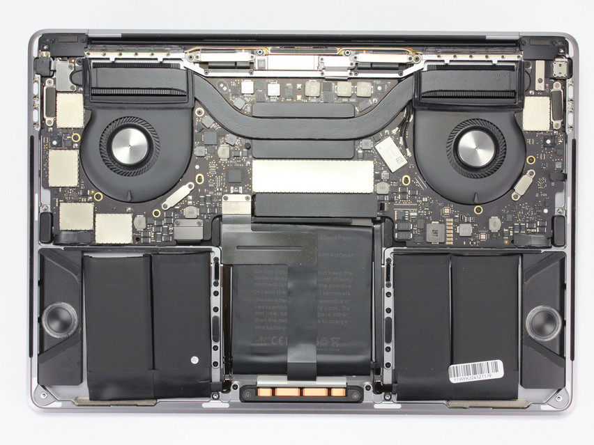 Refurbished Apple MacBook Pro 14,2 A1706 (2017), i5-7267U, 16 GB,LPDDR3, 13.3" ins., 2560x1600 px, SSD, 512 GB Product code: 12011963 ESA-TECH Image 13 of 13" title="Apple MacBook Pro 14,2 A1706 (2017) - 299 €, Product code: 12011963 - Image 13 of 13