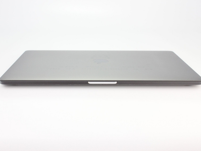 Refurbished Apple MacBook Pro 15,1 A1990 (2018), i7-8750H, 16 GB,DDR4, 15.4" ins., 2880х1800 px, SSD, 512 GB Produktcode: 12013125 ESA-TECH Bild 12 von 14" title="Apple MacBook Pro 15,1 A1990 (2018) - 429 €, Produktcode: 12013125 - Bild 12 von 14