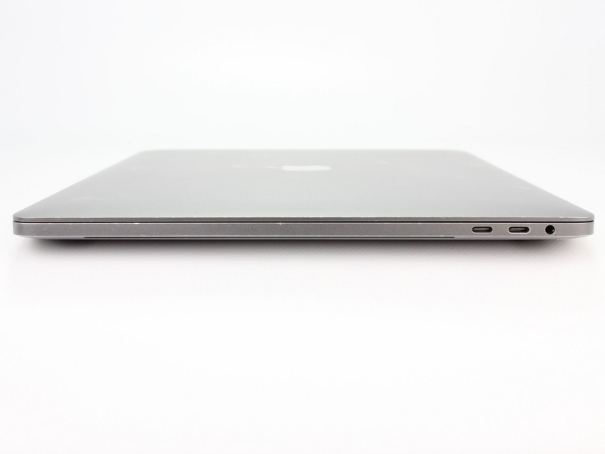 Refurbished Apple MacBook Pro 14,3 A1707 (2017), i7-7820HQ, 16 GB,LPDDR3, 15.4" ins., 2880х1800 px, SSD, 512 GB Produktcode: 12013112 ESA-TECH Bild 10 von 14" title="Apple MacBook Pro 14,3 A1707 (2017) - 349 €, Produktcode: 12013112 - Bild 10 von 14
