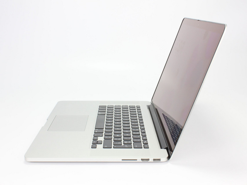 Refurbished Apple MacBook Pro 11,4 A1398 (2015), i7-4770HQ, 16 GB,DDR3, 15.4" ins., 2880х1800 px, SSD, 256 GB Produktcode: 12011949 ESA-TECH Bild 5 von 14" title="Apple MacBook Pro 11,4 A1398 (2015) - 189 €, Produktcode: 12011949 - Bild 5 von 14