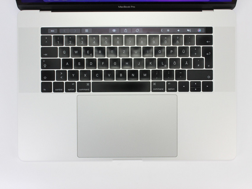 Refurbished Apple MacBook Pro 13,3 A1707 (2016), i7-6700HQ, 16 GB,LPDDR3, 15.4" ins., 2880х1800 px, SSD, 512 GB Produktcode: 12011973 ESA-TECH Bild 2 von 15" title="Apple MacBook Pro 13,3 A1707 (2016) - 289 €, Produktcode: 12011973 - Bild 2 von 15