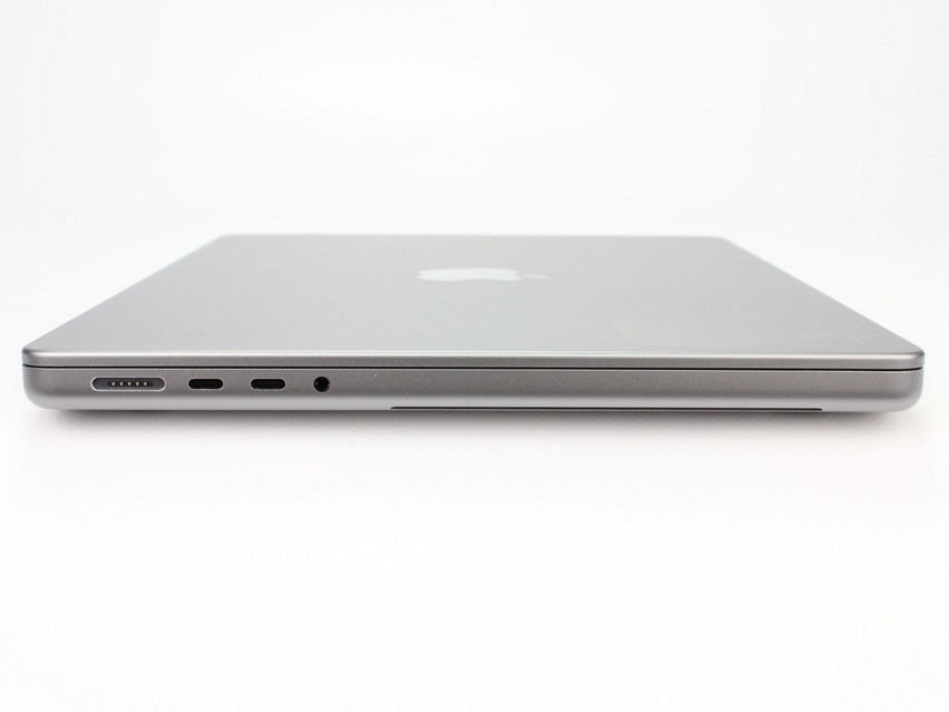Refurbished Apple MacBook Pro 18,3 A2442 (2021) M1 Pro, APL1103, 32 GB,LPDDR5, 14.0" ins., 3024x1964 px, SSD, 512 GB Produktcode: 12013107 ESA-TECH Bild 10 von 12.2" title="Apple MacBook Pro 18,3 A2442 (2021) M1 Pro - 849 €, Produktcode: 12013107 - Bild 10 von 12.2