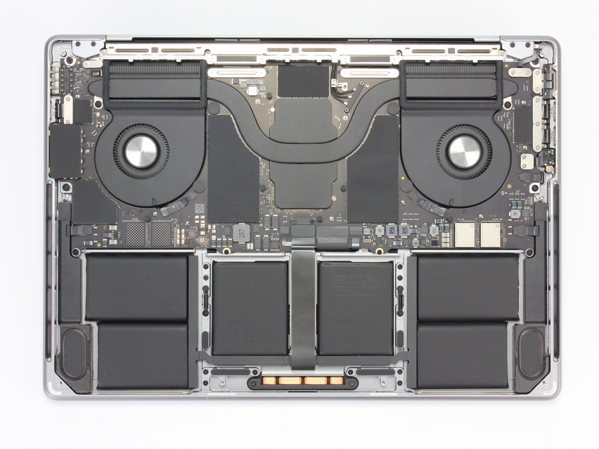 Refurbished Apple MacBook Pro 18,3 A2442 (2021) M1 Pro, APL1103, 32 GB,LPDDR5, 14.0" ins., 3024x1964 px, SSD, 512 GB Produktcode: 12013107 ESA-TECH Bild 13 von 12.2" title="Apple MacBook Pro 18,3 A2442 (2021) M1 Pro - 849 €, Produktcode: 12013107 - Bild 13 von 12.2