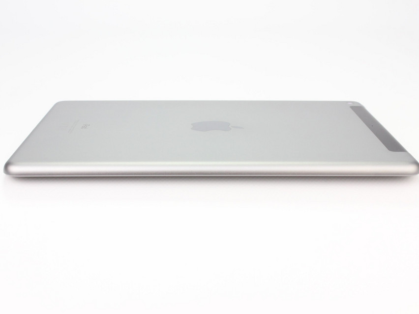 Refurbished Apple iPad 6. Generation (A1954) Wi-Fi + Cellular (2018), APL1W24, 2 GB,LPDDR4, 9.7" ins., 2048x1536 px, SSD, 128 GB Produktcode: 12023241 ESA-TECH Bild 8 von 8" title="Apple iPad 6. Generation (A1954) Wi-Fi + Cellular (2018) - 139 €, Produktcode: 12023241 - Bild 8 von 8