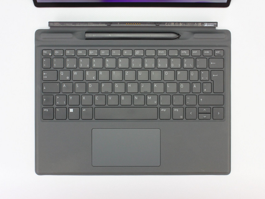 Refurbished Dell Latitude 7320 Detachable, i5-1140G7, 16 GB,LPDDR4, 13.0" ins., 1920х1280 px, SSD, 512 GB Product code: 10023419 ESA-Tech Image 2 of 16" title="Dell Latitude 7320 Detachable - 649 €, Product code: 10023419 - Image 2 of 16
