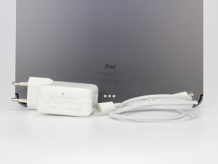 Refurbished Apple iPad Pro 12.9 Zoll (4. Gen) Wi‑Fi + Cellular A2232 (2020) 6 GB,LPDDR4X, 12.9" ins., 2732x2048 px, SSD, 128 GB Produktcode: 12023406 ESA-Tech Bild 3 von 8" title="Apple iPad Pro 12.9 Zoll (4. Gen) Wi‑Fi + Cellular A2232 (2020) - 499 €, Produktcode: 12023406 - Bild 3 von 8
