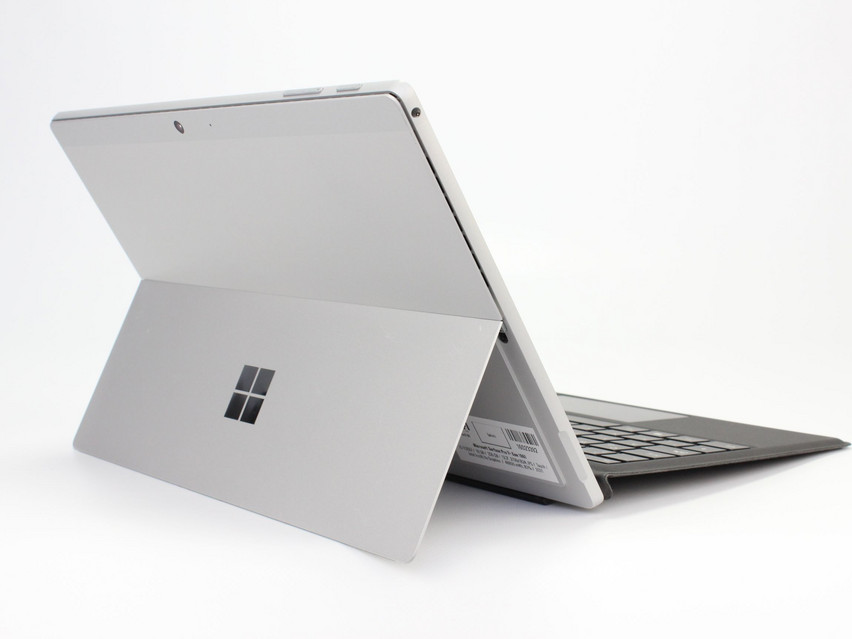 Refurbished Microsoft Surface Pro 5 (1796), i5-1135G7, 16 GB,LPDDR4, 12.3" ins., 2736x1824 px, SSD, 256 GB Produktcode: 16023392 ESA-Tech Bild 7 von 13" title="Microsoft Surface Pro 5 (1796) - 549 €, Produktcode: 16023392 - Bild 7 von 13