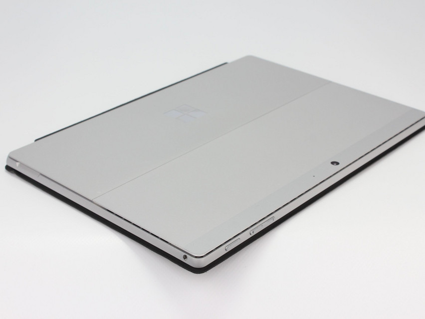 Refurbished Microsoft Surface Pro 5 (1796), i5-1135G7, 16 GB,LPDDR4, 12.3" ins., 2736x1824 px, SSD, 256 GB Produktcode: 16023392 ESA-Tech Bild 10 von 13" title="Microsoft Surface Pro 5 (1796) - 549 €, Produktcode: 16023392 - Bild 10 von 13