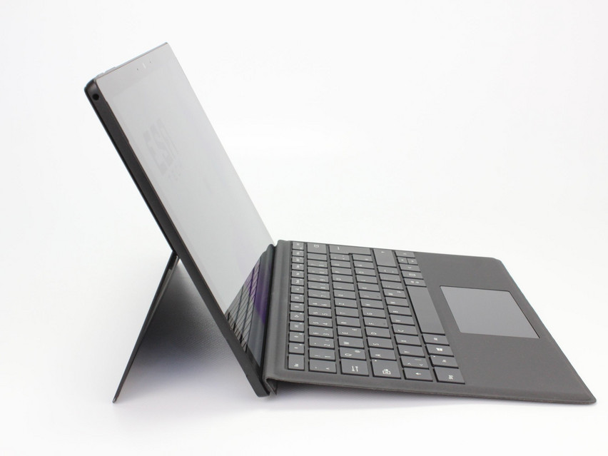 Refurbished Microsoft Surface Pro 7 (1866), i5-1035G4, 8 GB,LPDDR4, 12.3" ins., 2736x1824 px, SSD, 256 GB Produktcode: 16023394 ESA-Tech Bild 5 von 13" title="Microsoft Surface Pro 7 (1866) - 349 €, Produktcode: 16023394 - Bild 5 von 13