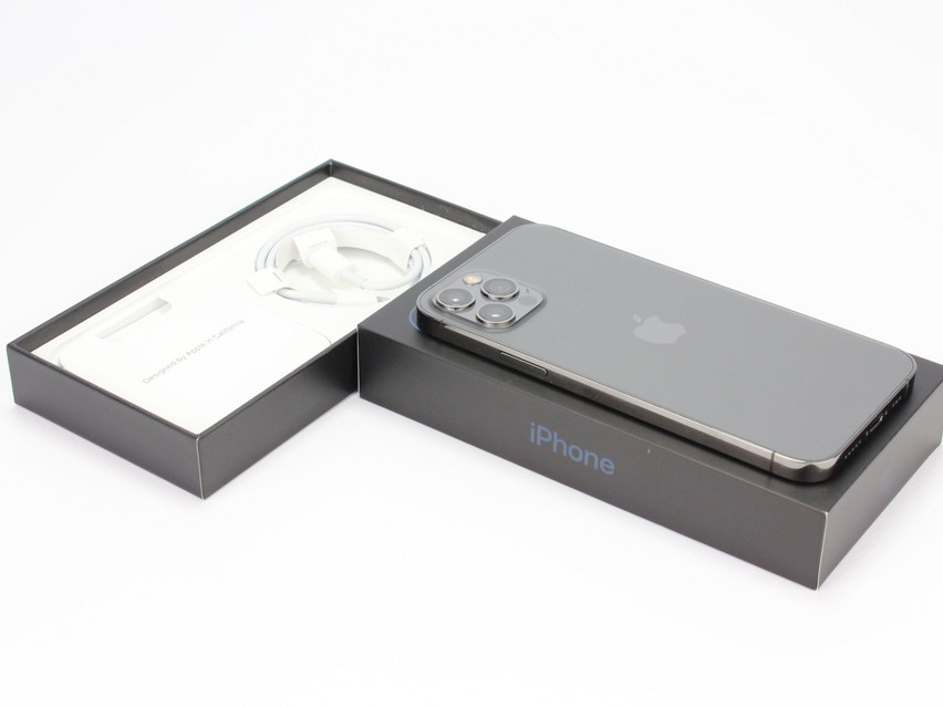 Refurbished Apple iPhone 12 Pro, APL1W01, 6 GB,LPDDR4X, 6.1" ins., 2532x1170 px, SSD, 128 GB Produktcode: 12063455 ESA-Tech Bild 2 von 6" title="Apple iPhone 12 Pro - 299 €, Produktcode: 12063455 - Bild 2 von 6