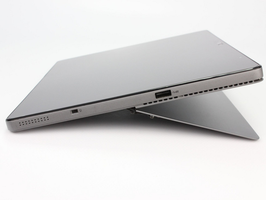 Refurbished Dell Latitude 7210 2-in-1, i5-10310U, 16 GB,LPDDR3, 12.3" ins., 1920х1280 px, SSD, 512 GB Produktcode: 10023432 ESA-Tech Bild 8 von 14" title="Dell Latitude 7210 2-in-1 - 299 €, Produktcode: 10023432 - Bild 8 von 14