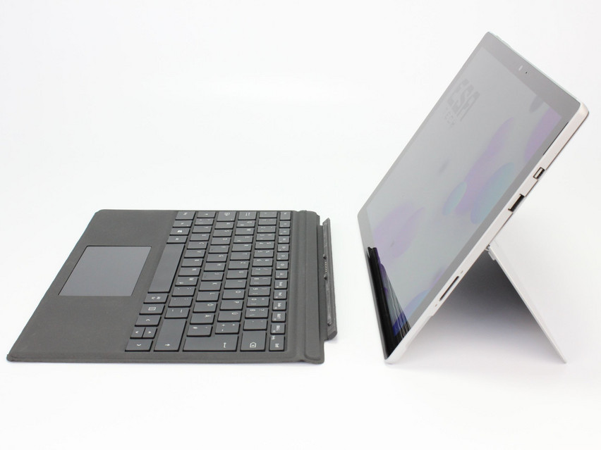 Refurbished Microsoft Surface Pro 5 (1796), i7-7600U, 8 GB,LPDDR3, 12.3" ins., 2736x1824 px, SSD, 256 GB Produktcode: 16023405 ESA-Tech Bild 3 von 14" title="Microsoft Surface Pro 5 (1796) - 239 €, Produktcode: 16023405 - Bild 3 von 14