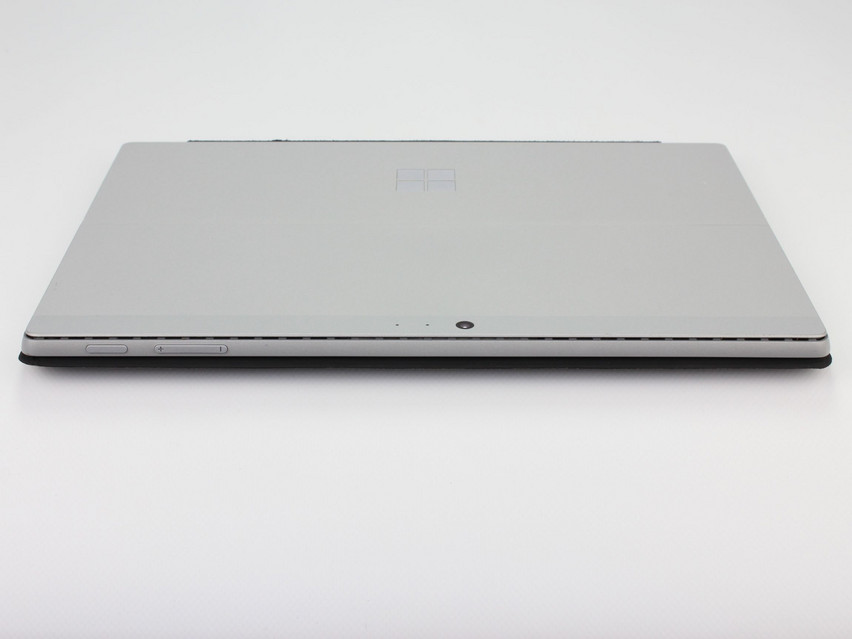 Refurbished Microsoft Surface Pro 5 (1807), i5-7300U, 8 GB,LPDDR3, 12.3" ins., 2736x1824 px, SSD, 256 GB Produktcode: 16023400 ESA-Tech Bild 10 von 14" title="Microsoft Surface Pro 5 (1807) - 229 €, Produktcode: 16023400 - Bild 10 von 14