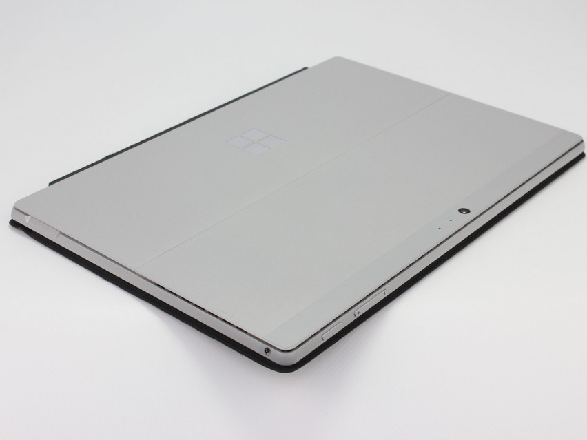 Refurbished Microsoft Surface Pro 5 (1807), i5-7300U, 8 GB,LPDDR3, 12.3" ins., 2736x1824 px, SSD, 256 GB Produktcode: 16023400 ESA-Tech Bild 12 von 14" title="Microsoft Surface Pro 5 (1807) - 229 €, Produktcode: 16023400 - Bild 12 von 14