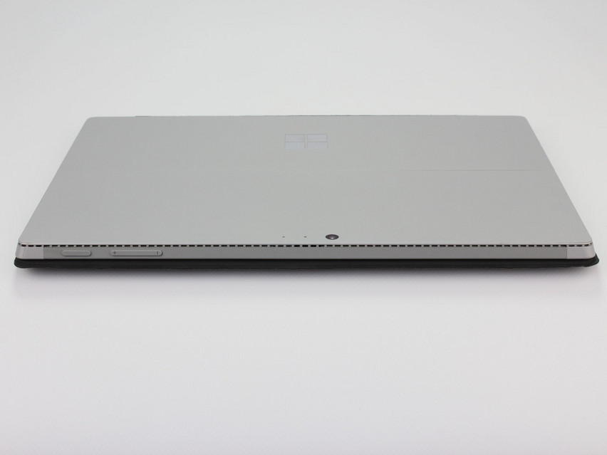 Refurbished Microsoft Surface Pro 4 (1724), i7-6650U, 16 GB,LPDDR3, 12.3" ins., 2736x1824 px, SSD, 512 GB Produktcode: 16023396 ESA-Tech Bild 12 von 14" title="Microsoft Surface Pro 4 (1724) - 199 €, Produktcode: 16023396 - Bild 12 von 14