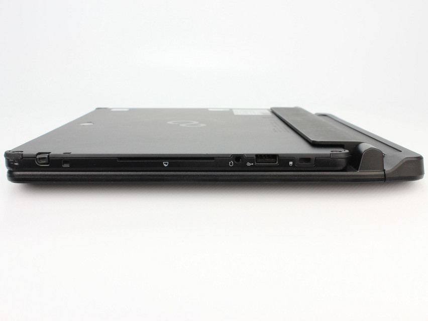 Refurbished Fujitsu STYLISTIC Q739, i5-8265U, 8 GB,LPDDR3, 13.3" ins., 1920x1080 px, SSD, 256 GB Produktcode: 14023383 ESA-Tech Bild 14 von 16" title="Fujitsu STYLISTIC Q739 - 279 €, Produktcode: 14023383 - Bild 14 von 16