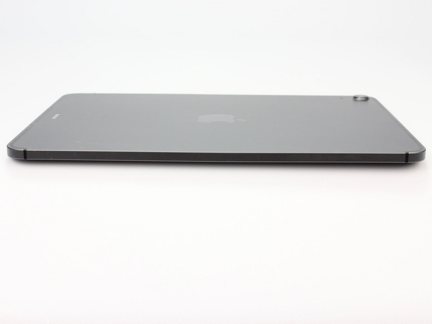 Refurbished Apple iPad Air 4 Generation (A2072) Wi-Fi + Cellular (2021), APL1W81, 4 GB,LPDDR4X, 10.9" ins., 2360x1640 px, SSD, 64 GB Product code: 12023200 ESA-Tech Image 6 of 9" title="Apple iPad Air 4 Generation (A2072) Wi-Fi + Cellular (2021) - 199 €, Product code: 12023200 - Image 6 of 9