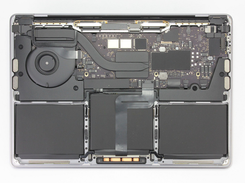 Refurbished Apple MacBook Pro 17,1 A2338 (2020) M1, APL1102, 16 GB,LPDDR4, 13.3" ins., 2560x1600 px, SSD, 512 GB Produktcode: 12013457 ESA-Tech Bild 13 von 13" title="Apple MacBook Pro 17,1 A2338 (2020) M1 - 649 €, Produktcode: 12013457 - Bild 13 von 13