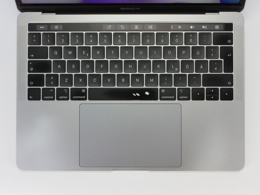 Refurbished Apple MacBook Pro 15,4 A2159 (2019), i5-8257U, 16 GB,LPDDR3, 13,3" ins., 2560x1600 px, SSD, 256 GB Produktcode: 12013461 ESA-Tech Bild 12 von 12" title="Apple MacBook Pro 15,4 A2159 (2019) - 249 €, Produktcode: 12013461 - Bild 12 von 12