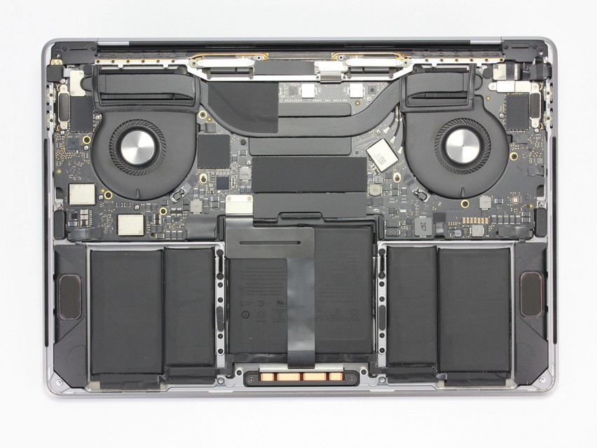 Refurbished Apple MacBook Pro 16,2 A2251 (2020), i5-1038NG7, 16 GB,LPDDR4X, 13.3" ins., 2560x1600 px, SSD, 512 GB Product code: 12013462 ESA-Tech Image 13 of 14" title="Apple MacBook Pro 16,2 A2251 (2020) - 499 €, Product code: 12013462 - Image 13 of 14